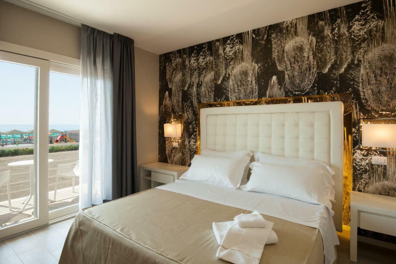 Hotel Boutique Carolina Marina di Castagneto Carducci Kültér fotó